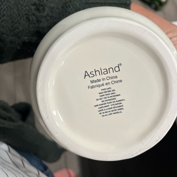 Fall Decor - Picture 2 of 4